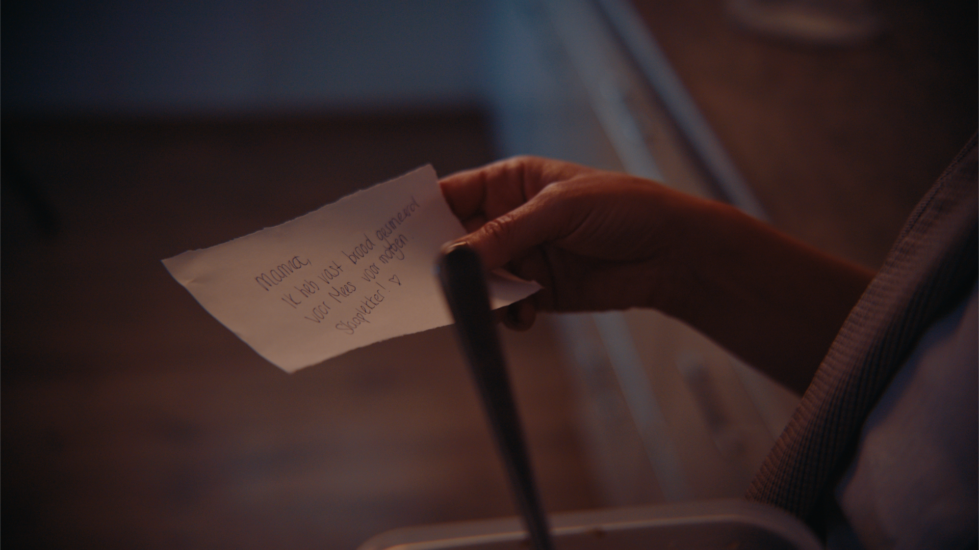 A001_05031024_C009.00_30_10_16.Still021